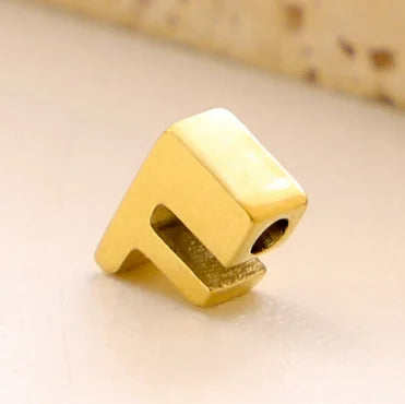 Stainless Steel Initial Heart Charm for Jewelry Silver Plated Letter Name Pendant for Women Wholesale Alphabet A-Z Jewelry Gift