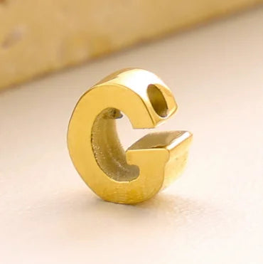 Stainless Steel Initial Heart Charm for Jewelry Silver Plated Letter Name Pendant for Women Wholesale Alphabet A-Z Jewelry Gift