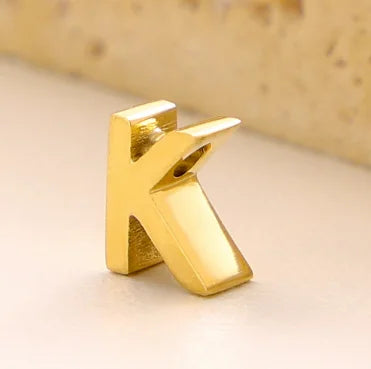 Stainless Steel Initial Heart Charm for Jewelry Silver Plated Letter Name Pendant for Women Wholesale Alphabet A-Z Jewelry Gift