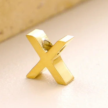 Stainless Steel Initial Heart Charm for Jewelry Silver Plated Letter Name Pendant for Women Wholesale Alphabet A-Z Jewelry Gift