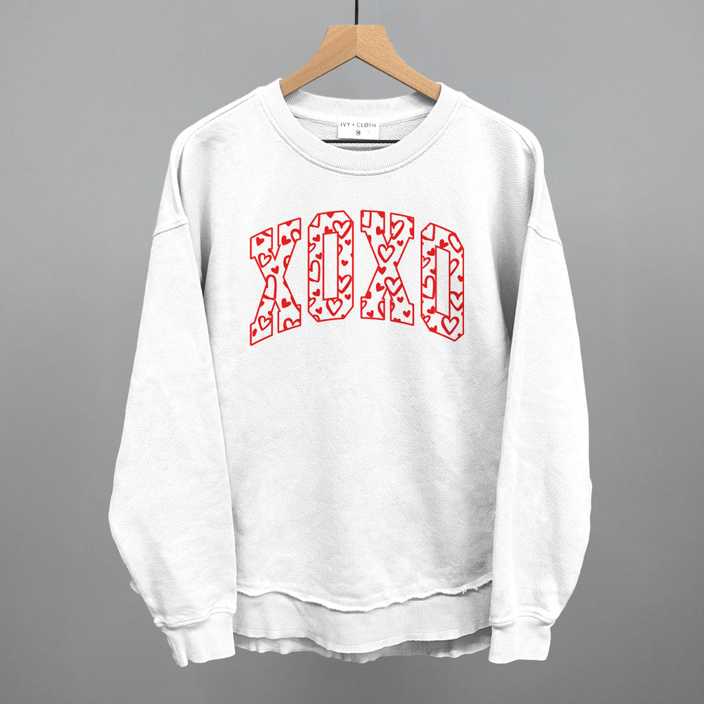 XOXO Arch + Hearts