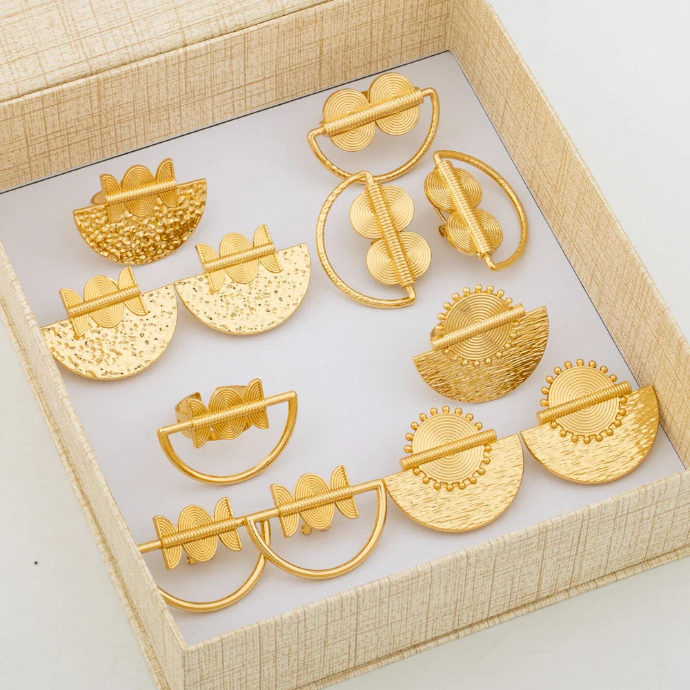 Trend Earrings and Ring Jewelry Set with Gifts Box 18k Gold Plated Clip Earrings and Finger Ring Set for Party Engagement Bride