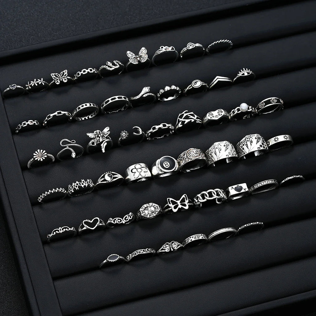 51pcs Gothic Punk Ring Set For Women Men Fashion Butterfly Heart Snake Design Match Ring Daily Wear Halloween Jewelry Gifts New