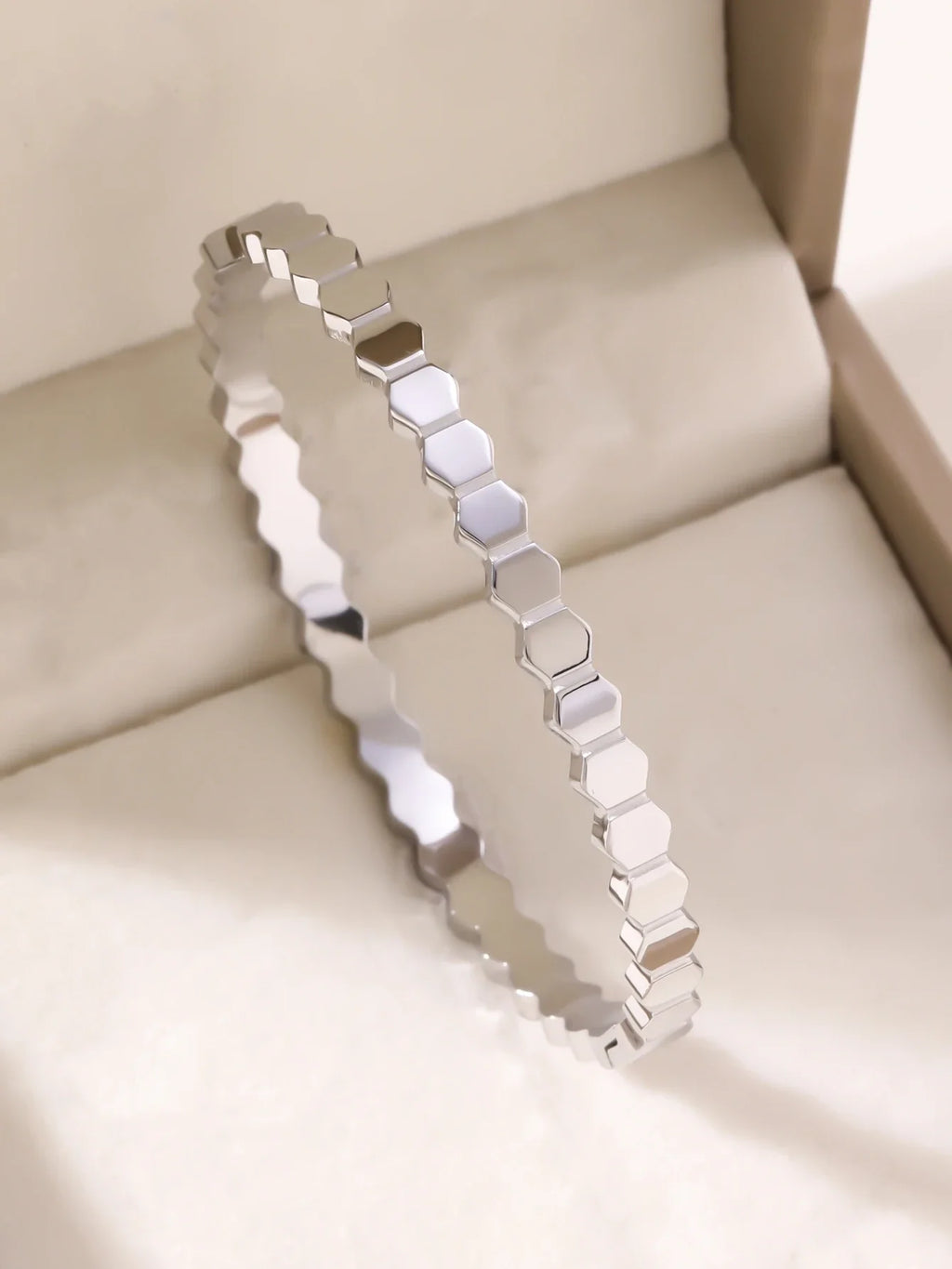 1pieces/set women's wedding jewelry party holiday Valentine's Day gift stainless steel bracelet plated with 18K gold bracelet