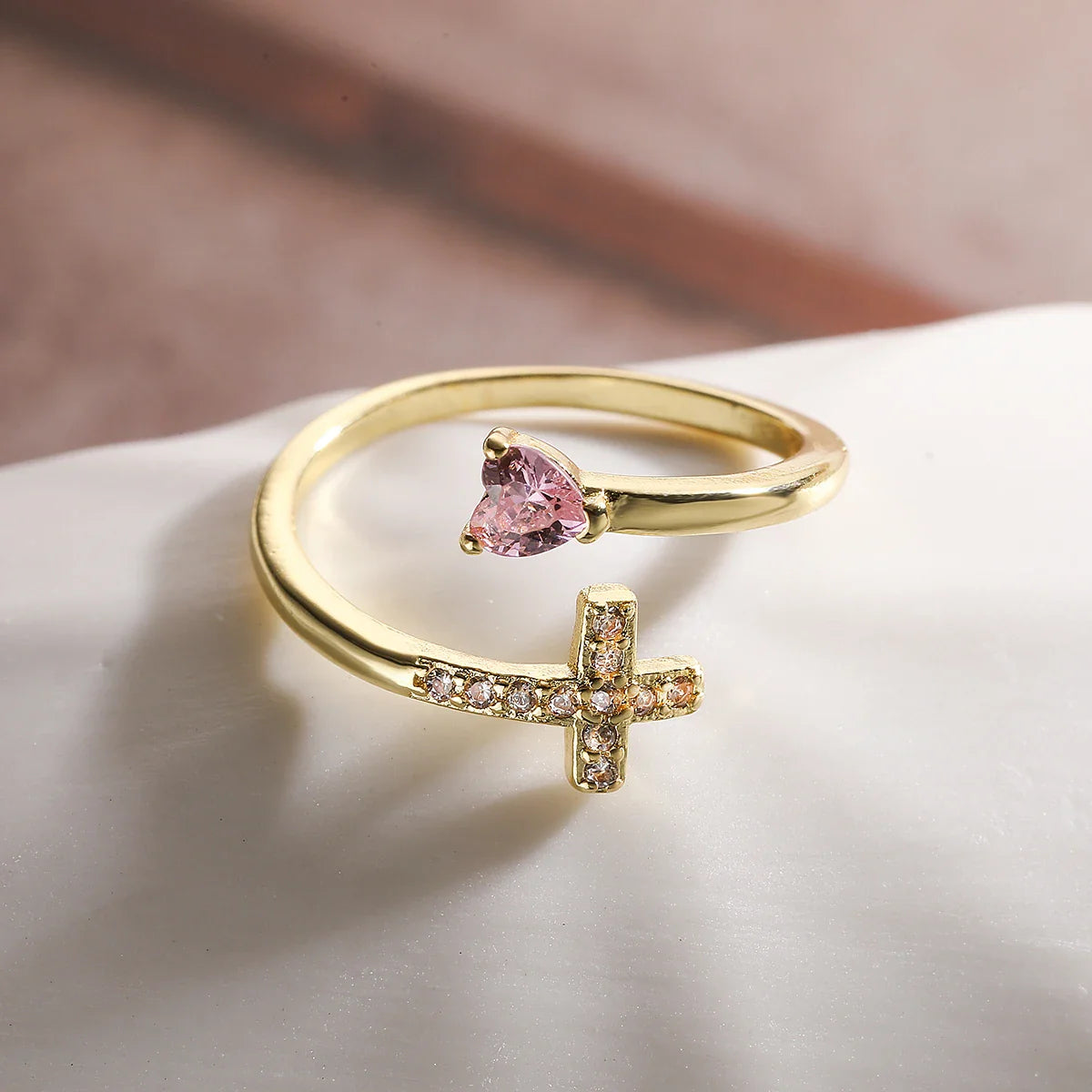 Classic Design Bling Bling Cross Ring 2026 Fashion Gold Color CZ Open Ring Adjustable Wholesale Christian Jewelry Gift