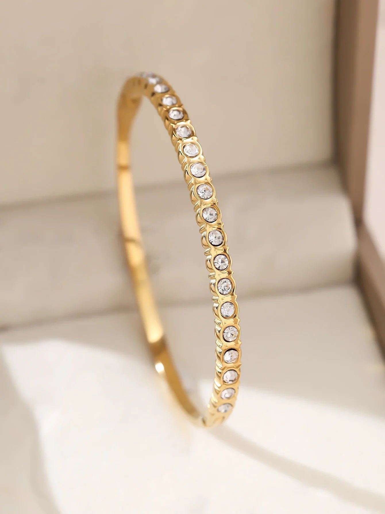 1pieces/set women's wedding jewelry party holiday Valentine's Day gift stainless steel bracelet plated with 18K gold bracelet