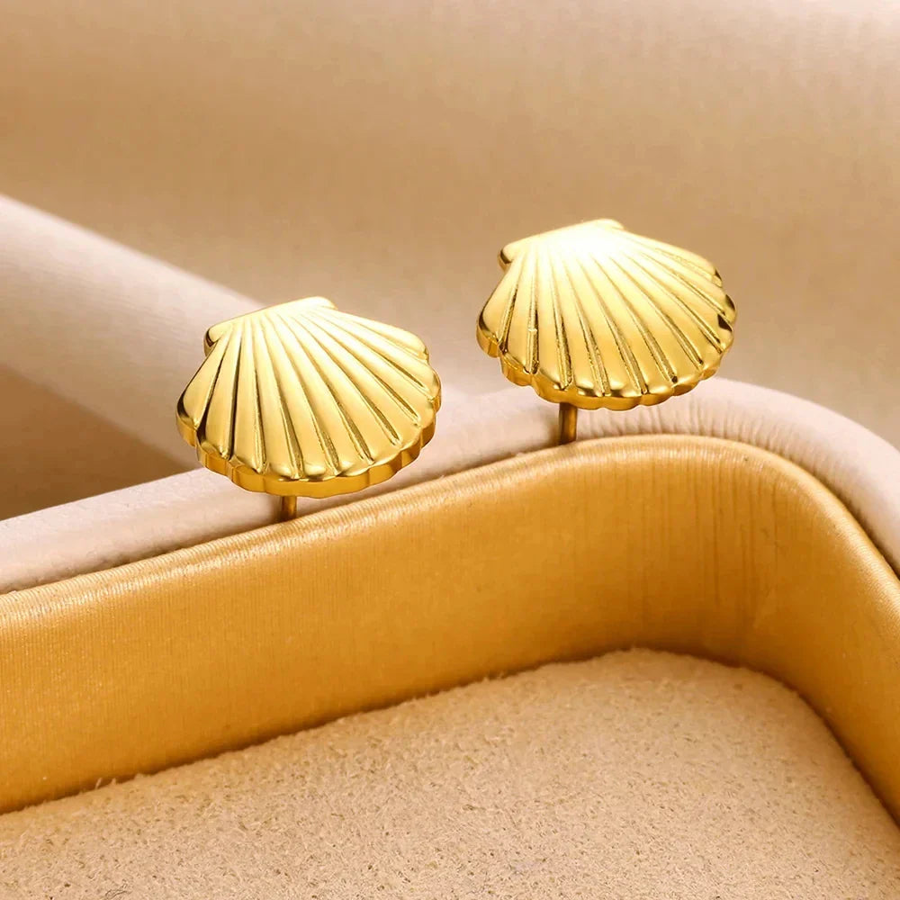 Stainless Steel Shell Stud Earring For Women Gold Color  Vintage Shell Piercing Earring 2024 Trend Wholesale Ocean Jewelry Gift