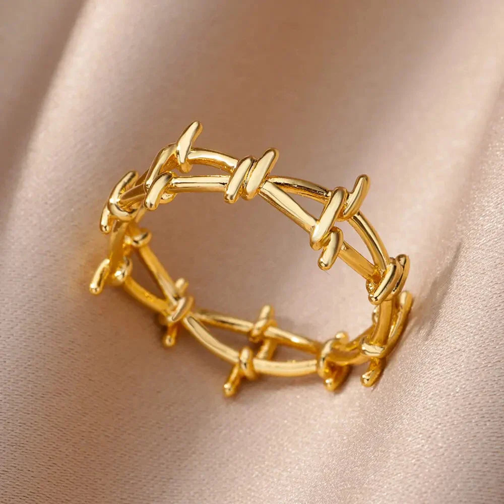 Hollow Out Love Heart Star Rings For Women Stainless Steel Gold Color Cuban Chain Ring Trend Wedding Jewelry Gift anillos mujer