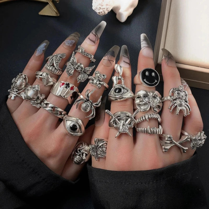24Pcs Ring Set Alloy Personality Poker Card Smiley Ring Gothic Punk Hip Hop Trend Style Wear Matching Accessories