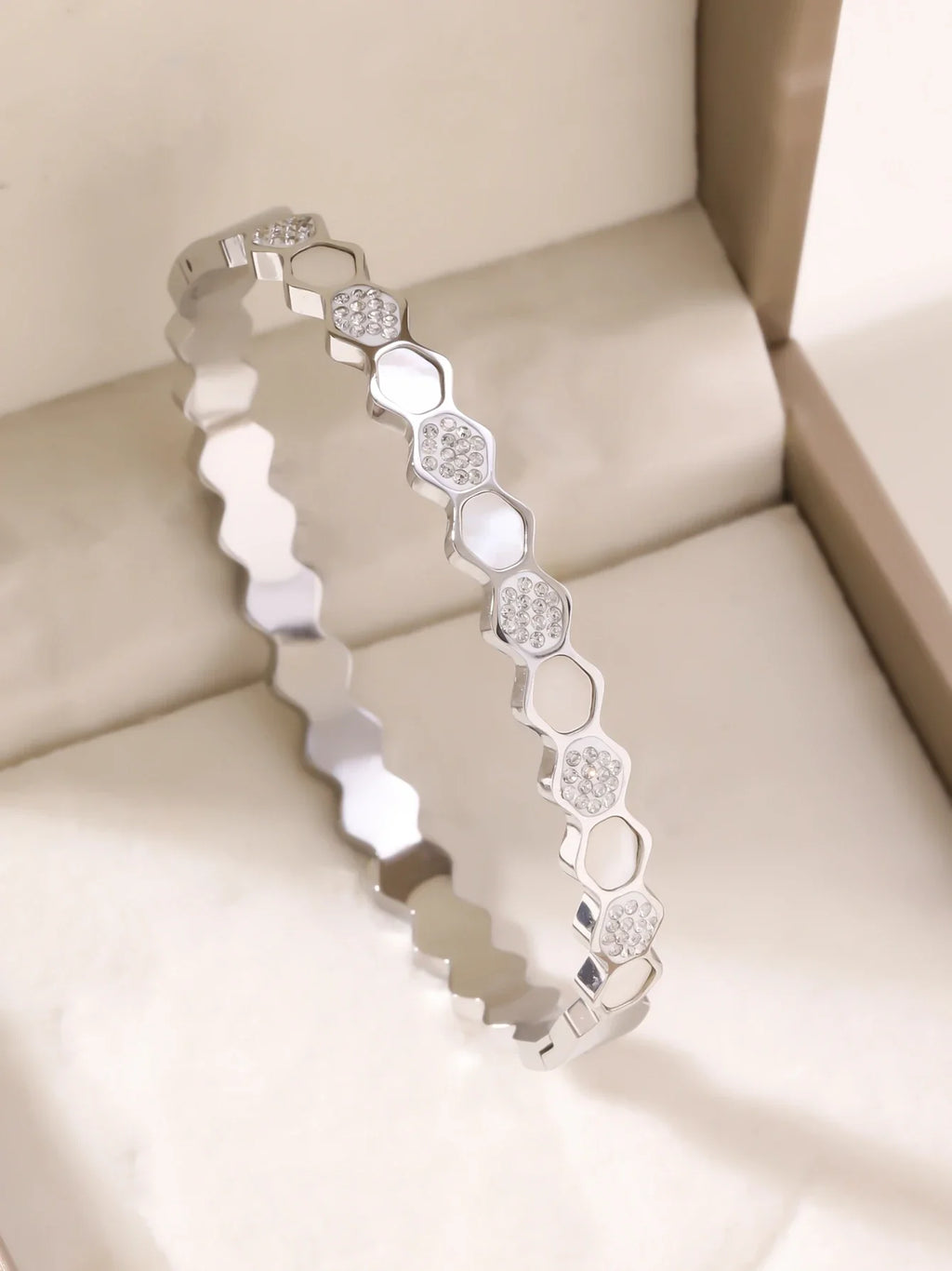 1pieces/set women's wedding jewelry party holiday Valentine's Day gift stainless steel bracelet plated with 18K gold bracelet