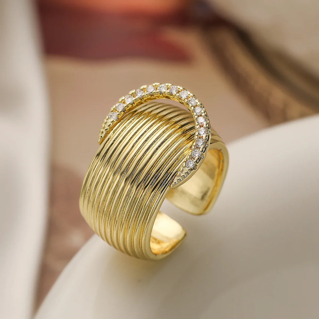 NEWBUY Luxury AAA Cubic Zirconia Pave Setting Copper Jewelry Trendy Gold Color Wedding Rings For Women