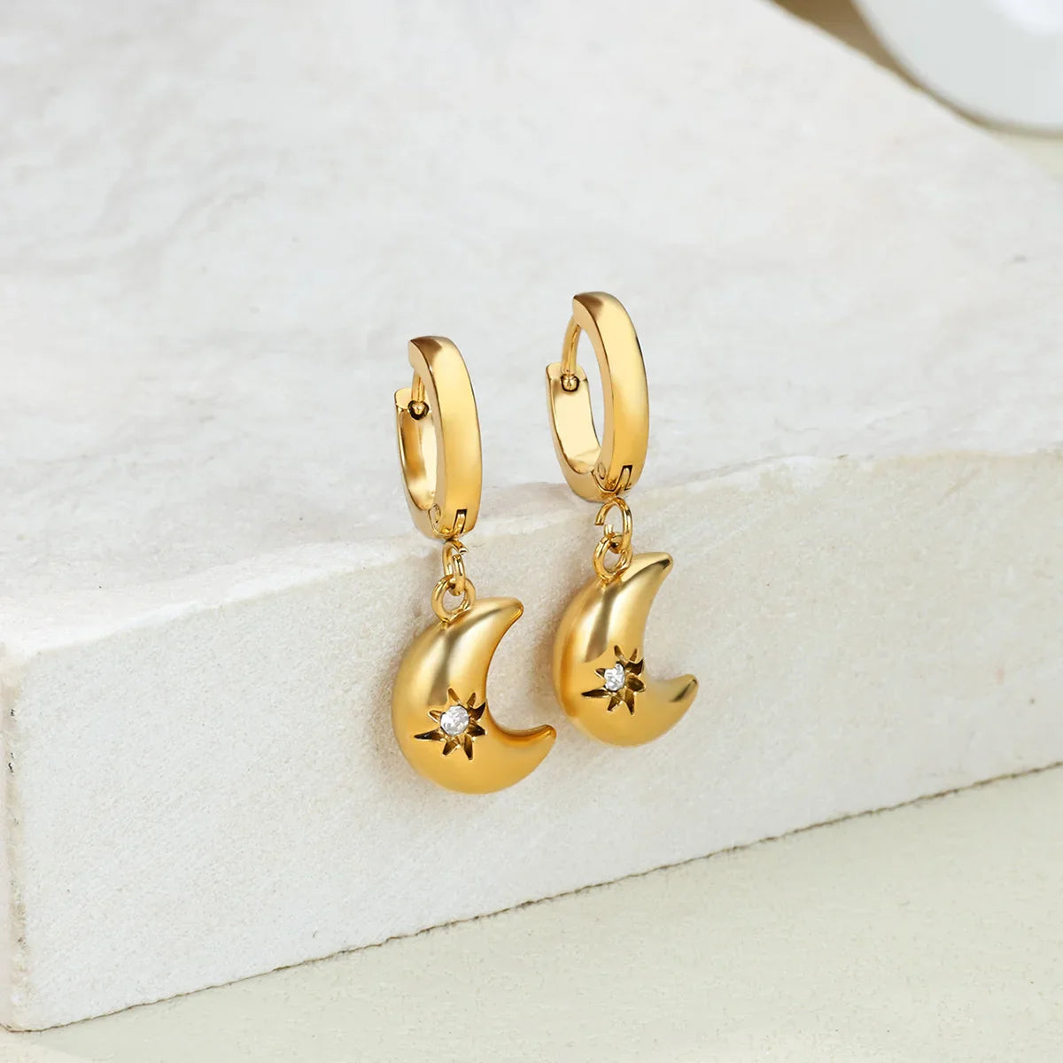 Vintage Gold Color Heart Hoop Earrings For Women Stainless Steel Geometric Piercing Earring Luxury Zircon Jewelry Wedding Gift