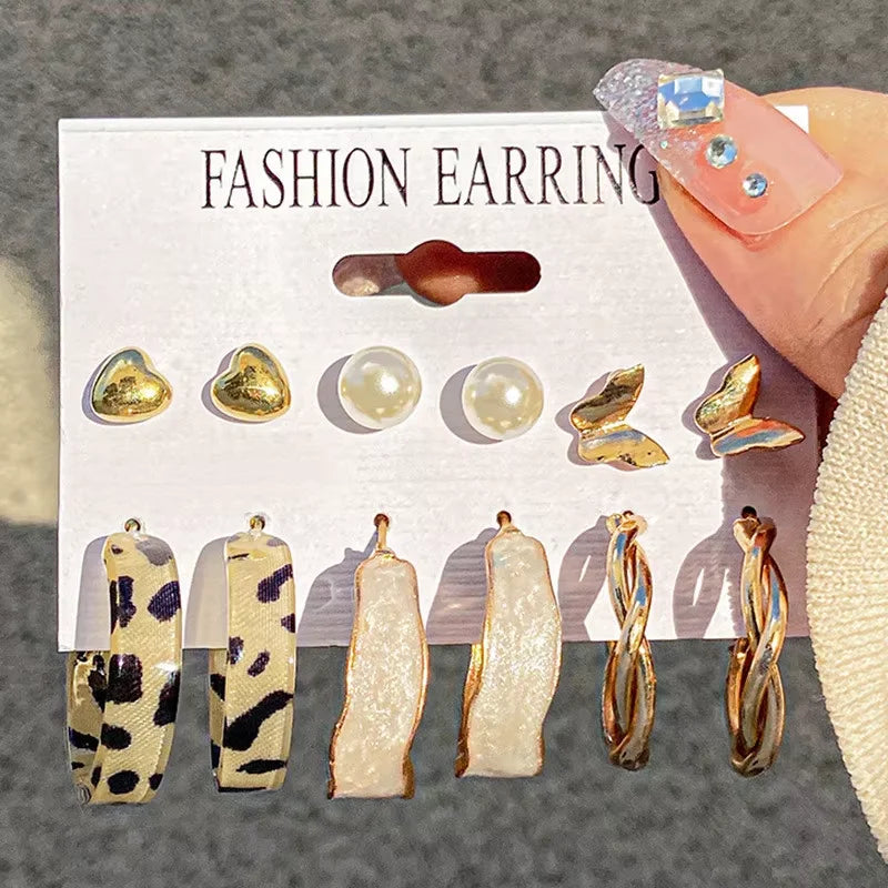 Fashion Geometric Hoop Earrings Set for Women Vintage Bohemian Pearl Gold Color Round Earring Punk Daily Wear Jewelry Gifts 2025