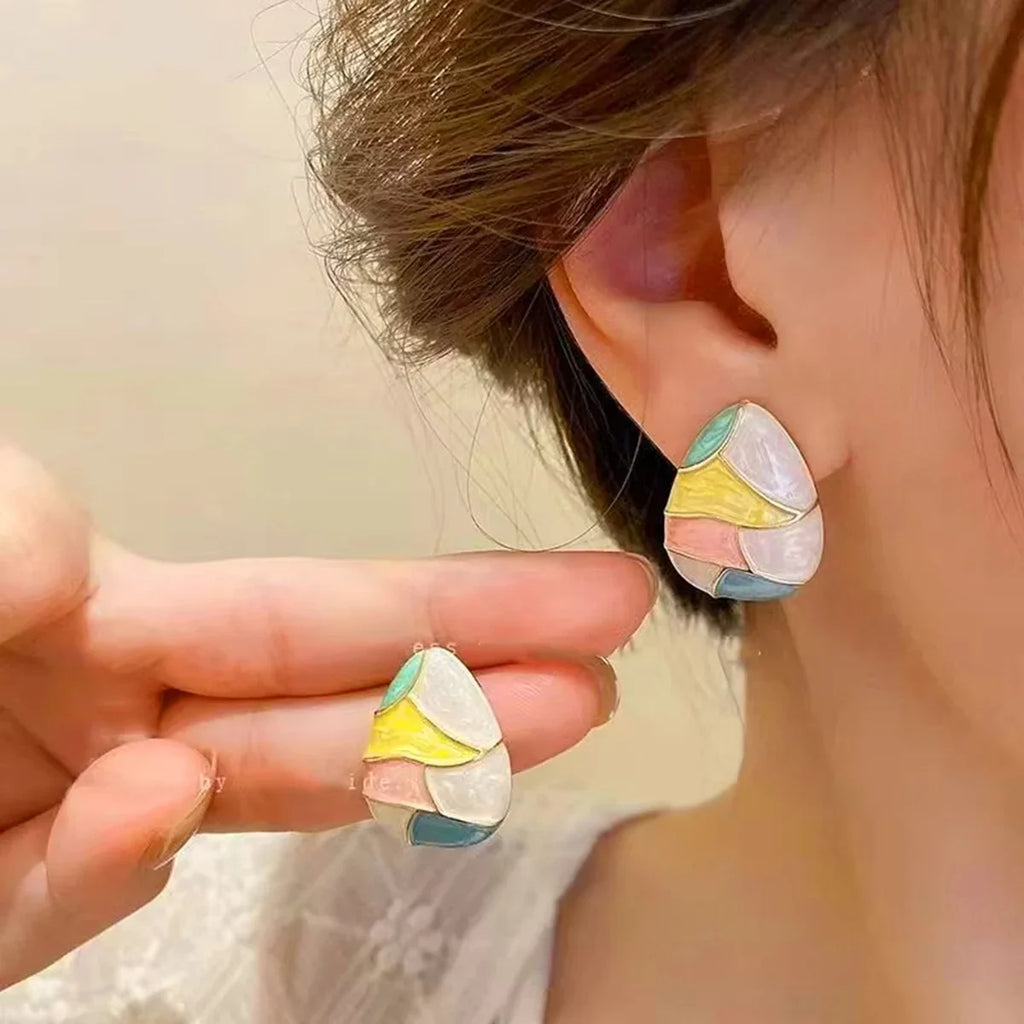 Red Color Women Dangle Earrings Geometric Pendants Gold Color Metal Hook Earrings Long Hang Earrings pendientes fashion jewelry