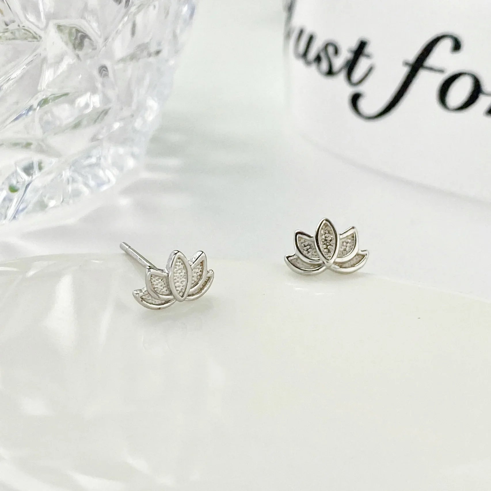 S925Silver Forest style lotus earrings, lotus earrings for women, simple, fresh, niche design, cute and artistic