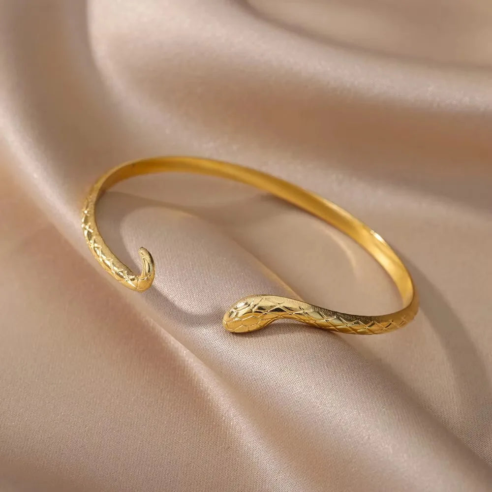 Stainless Steel Snake Bangle Bracelet For Women Vintage Gold Color Aesthetic Charm Bracelet Daily Wear Jewelry Gift mujer