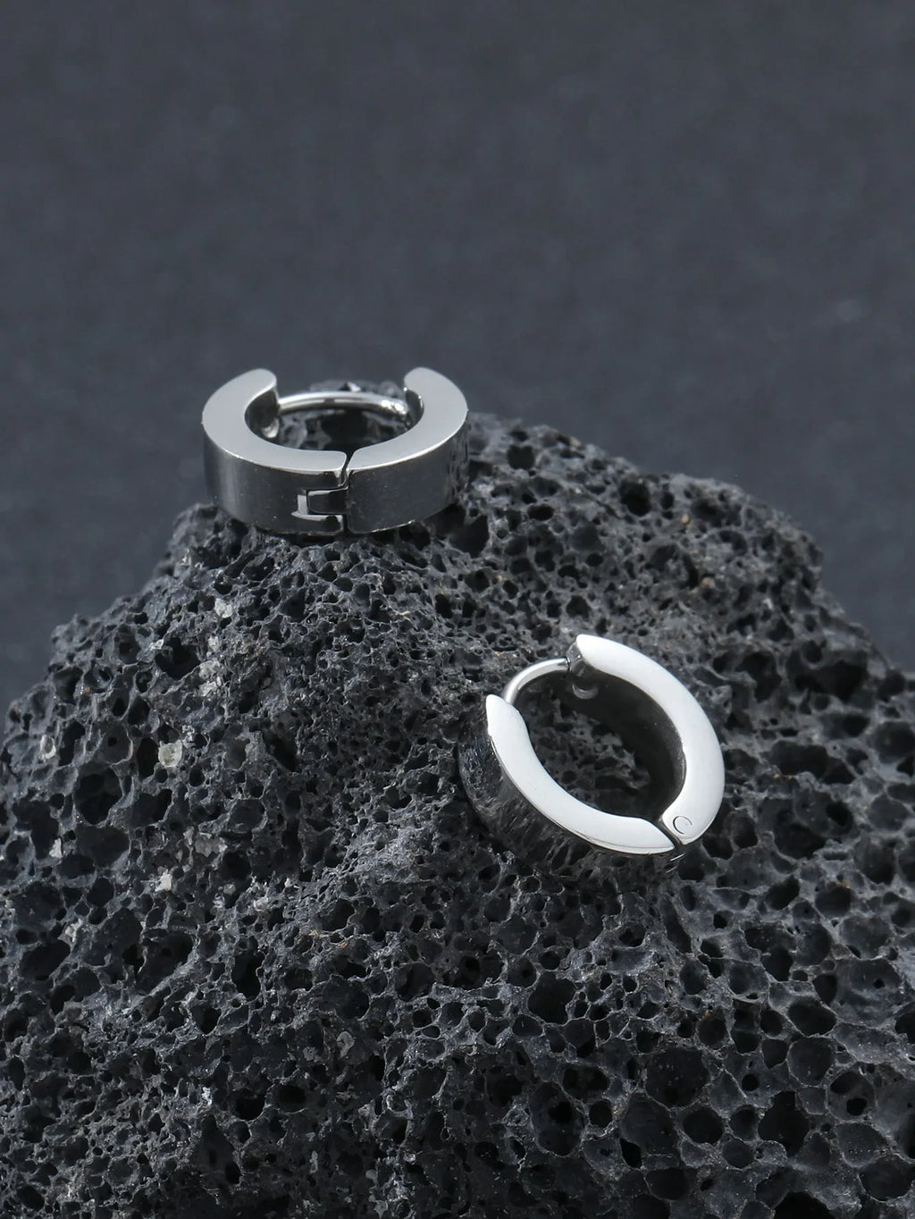 Fashion Trend Hip Hop Cool Stainless Steel Square Stud Earrings Simple Design Of Street Leisure Chic High-grade Jewelry