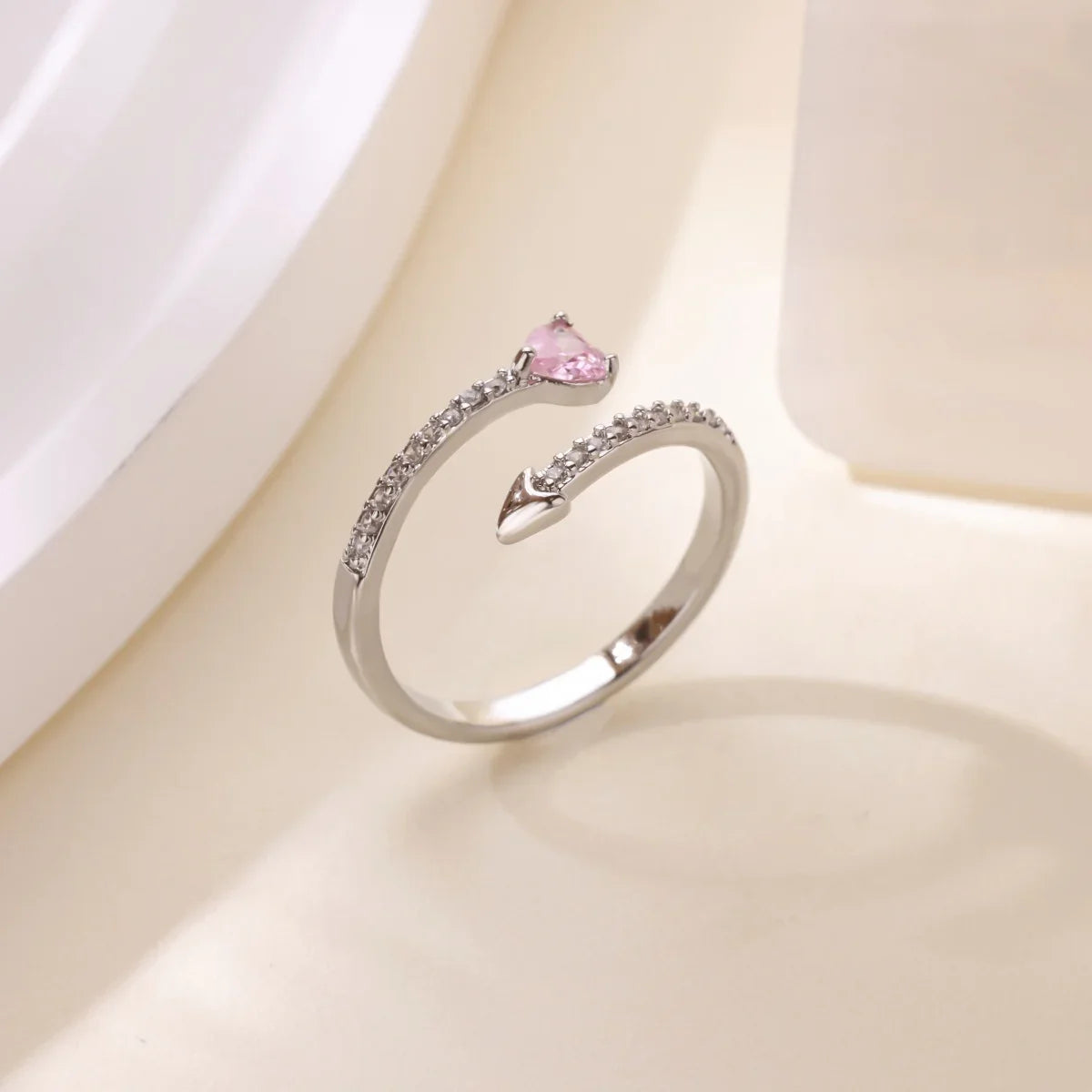 Fashion Pink Heart Zircon Rings for Women Gold Color Stainless Steel Imitation Pearl Ring Elegant Aesthetic Wedding Jewelry Gift
