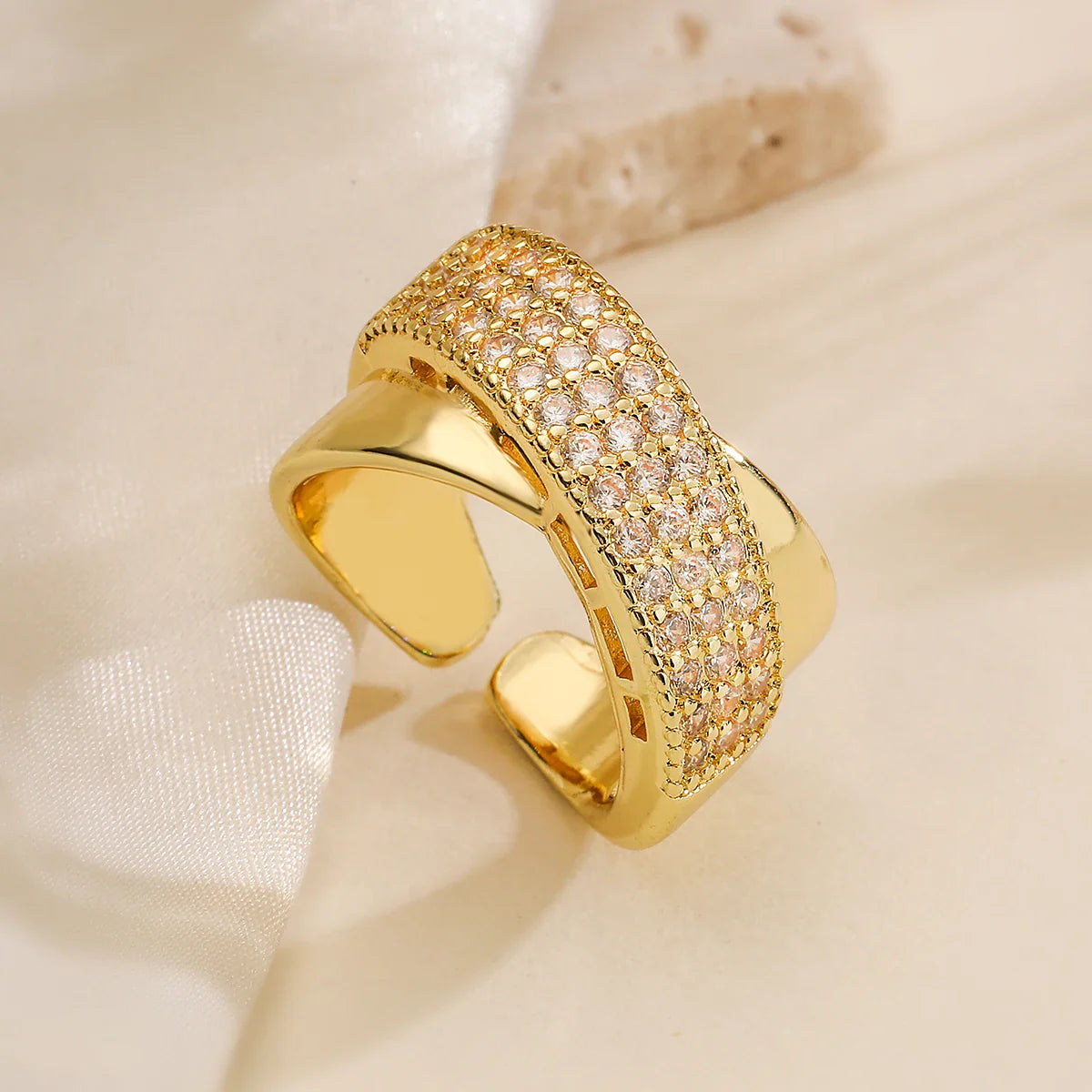NEWBUY Trendy Gold Color Copper Geometric Jewelry Luxury AAA Cubic Zirconia Wedding Ring For Elegant Women Engagement Gift