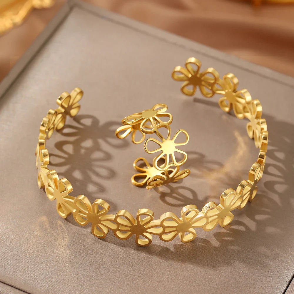 Stainless Steel Bracelet Rings Set Hollow Flowers Unusual Retro Bracelet Ring For Women Jewelry Non-fading High-quality Gift New