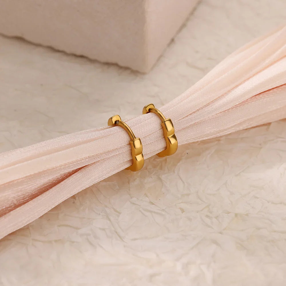 Chunky Flower Hoop Earring for Women Stainless Steel Gold Color Wedding Aesthetic Earring New Couple Jewelry Accessories Gift