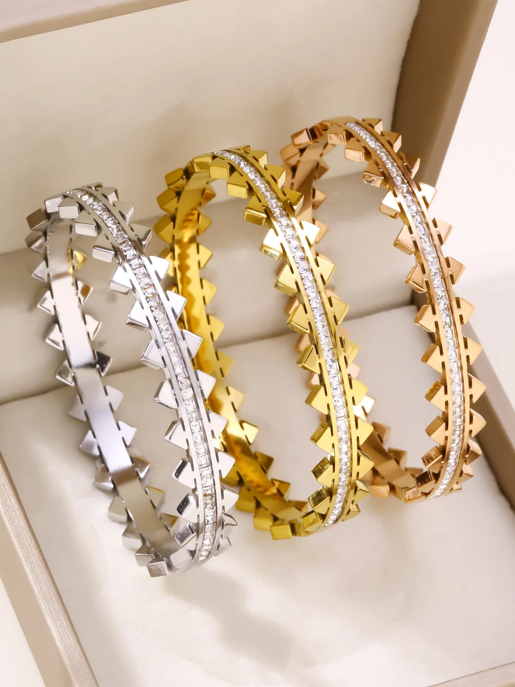 1pieces/set women's wedding jewelry party holiday Valentine's Day gift stainless steel bracelet plated with 18K gold bracelet