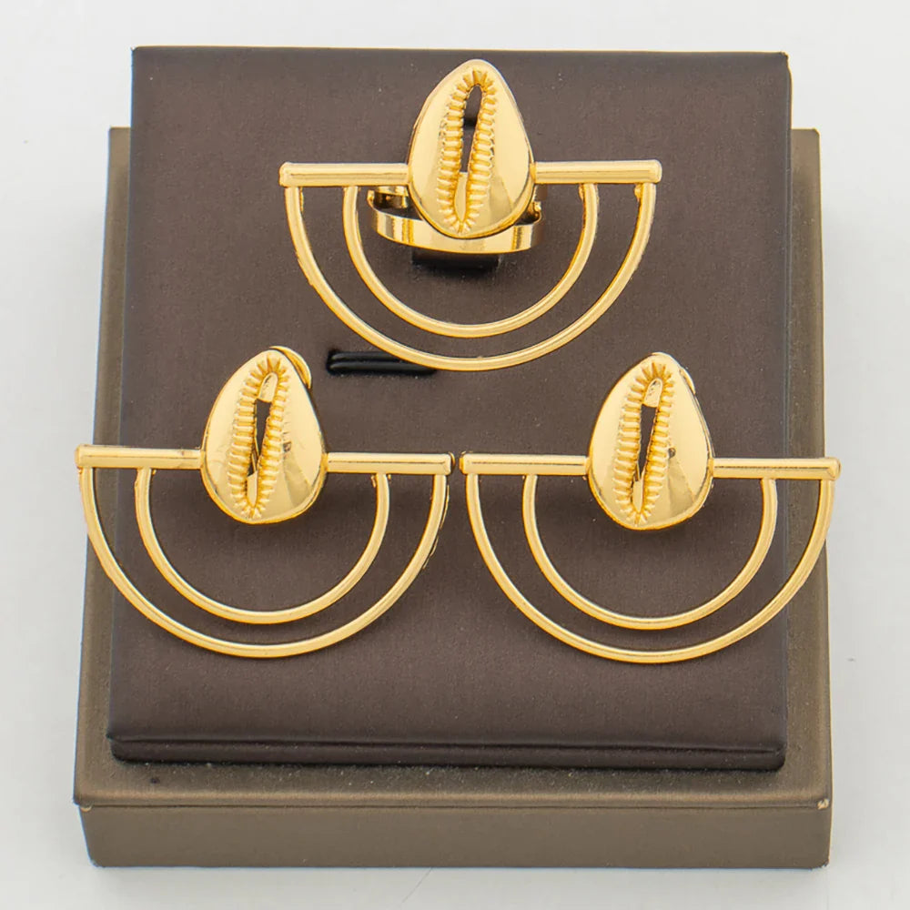 New Design Gold Color Earrings with Ring Jewelry Set for Party African Clip Earrings and Cocktail Ring 2Pcs Set for Weddings