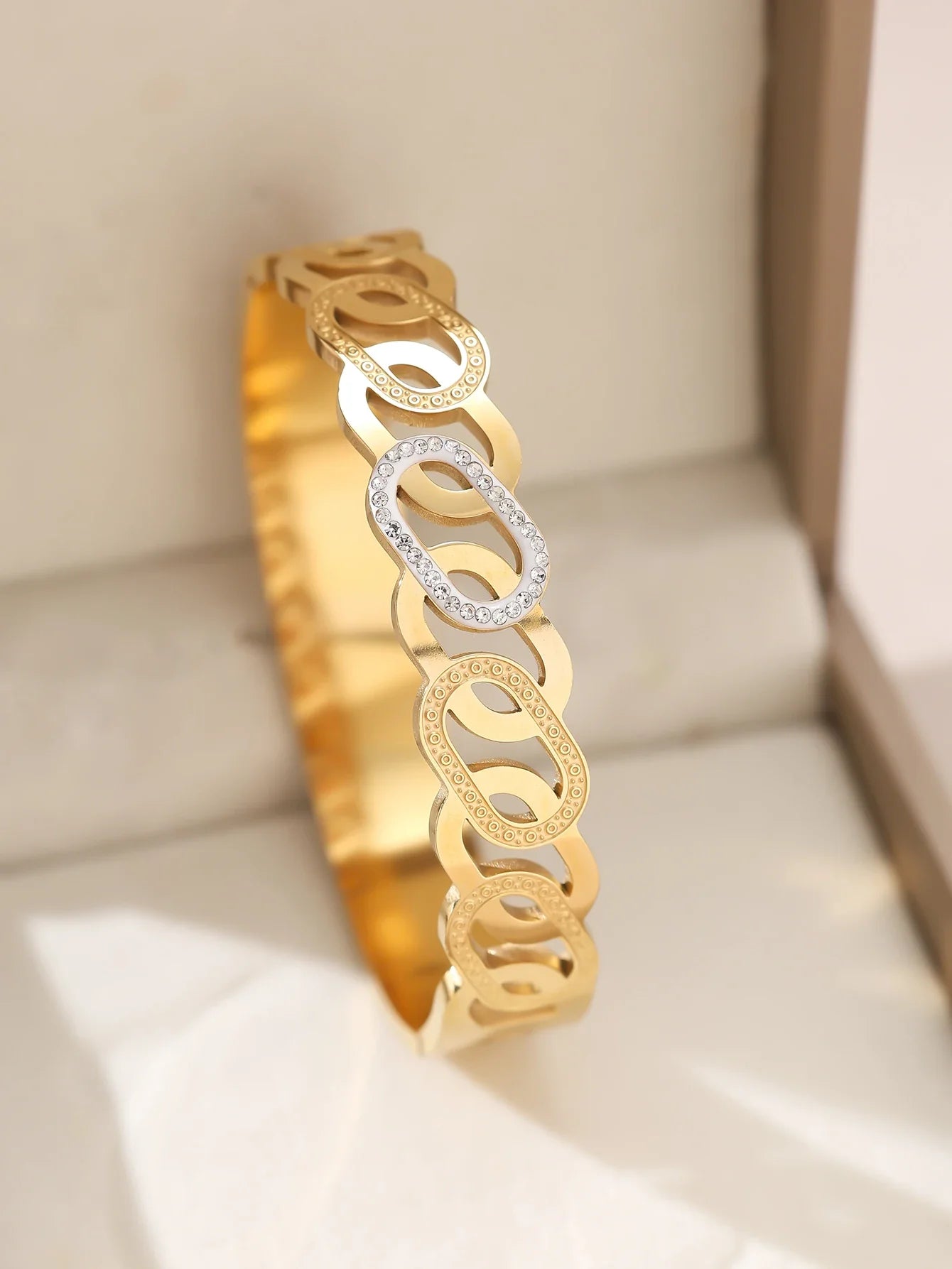 1pieces/set women's wedding jewelry party holiday Valentine's Day gift stainless steel bracelet plated with 18K gold bracelet