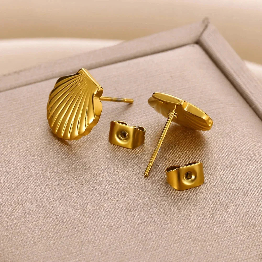 Stainless Steel Shell Stud Earring For Women Gold Color  Vintage Shell Piercing Earring 2024 Trend Wholesale Ocean Jewelry Gift