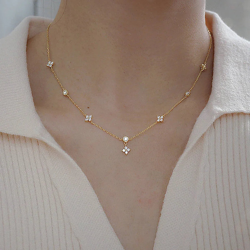 Yupsk Inlaid Zircon Four-leaf Flower Chain Necklace for Women New Niche Light Luxury Hot Fashion Collares Choker Accessories