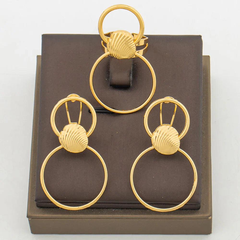 Lovely Earrings with Ring Set for African Bridal 18k Gold Color Clip Earrings and Finger Ring Elegant Dubai Jewelry Accessories