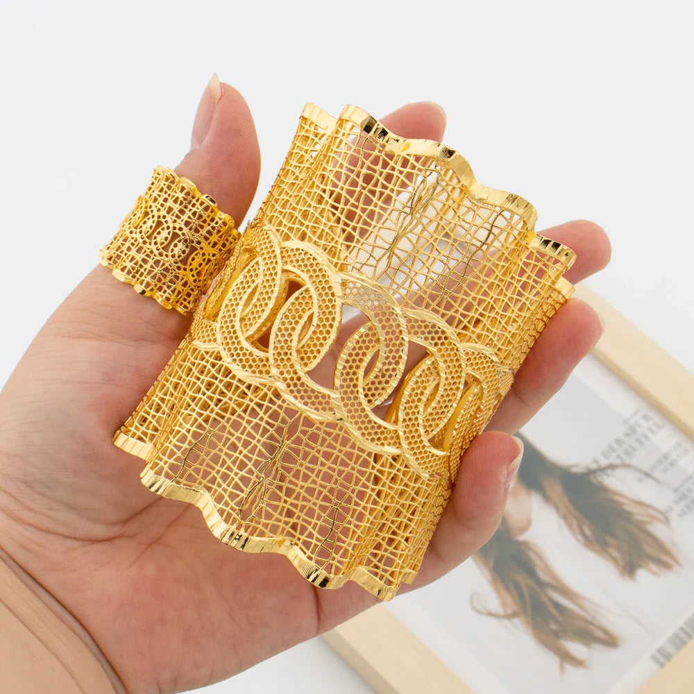 Exaggerate Bracelet with Ring Set for Dubai 18k Gold Plated Design Cuff Bangle and Finger Ring Set for Engagement Party Jewelry