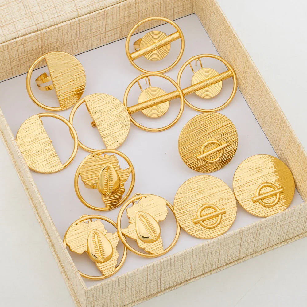 Trend Earrings and Ring Jewelry Set with Gifts Box 18k Gold Plated Clip Earrings and Finger Ring Set for Party Engagement Bride