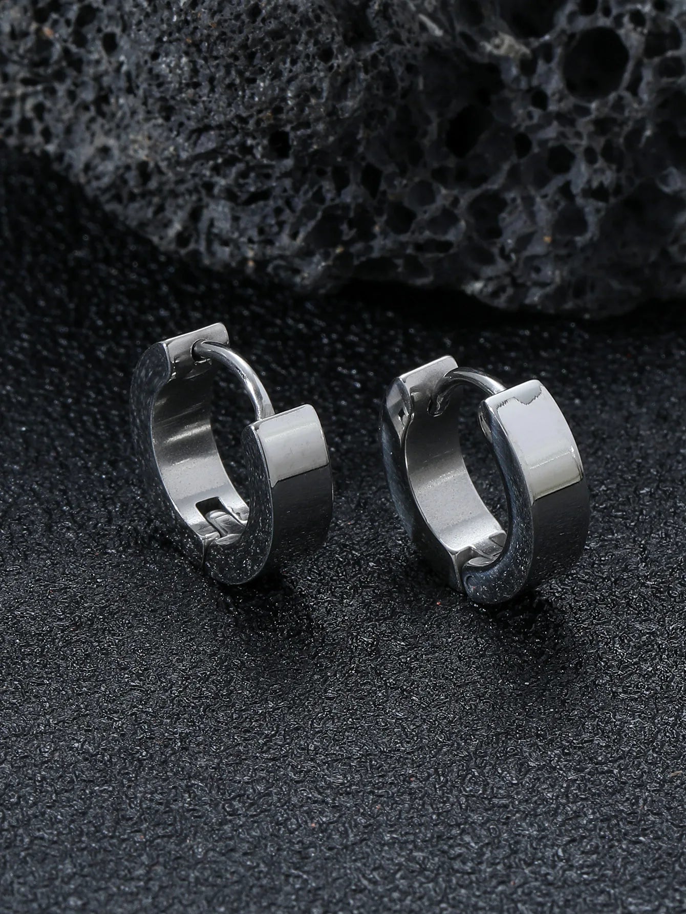 Fashion Trend Hip Hop Cool Stainless Steel Square Stud Earrings Simple Design Of Street Leisure Chic High-grade Jewelry