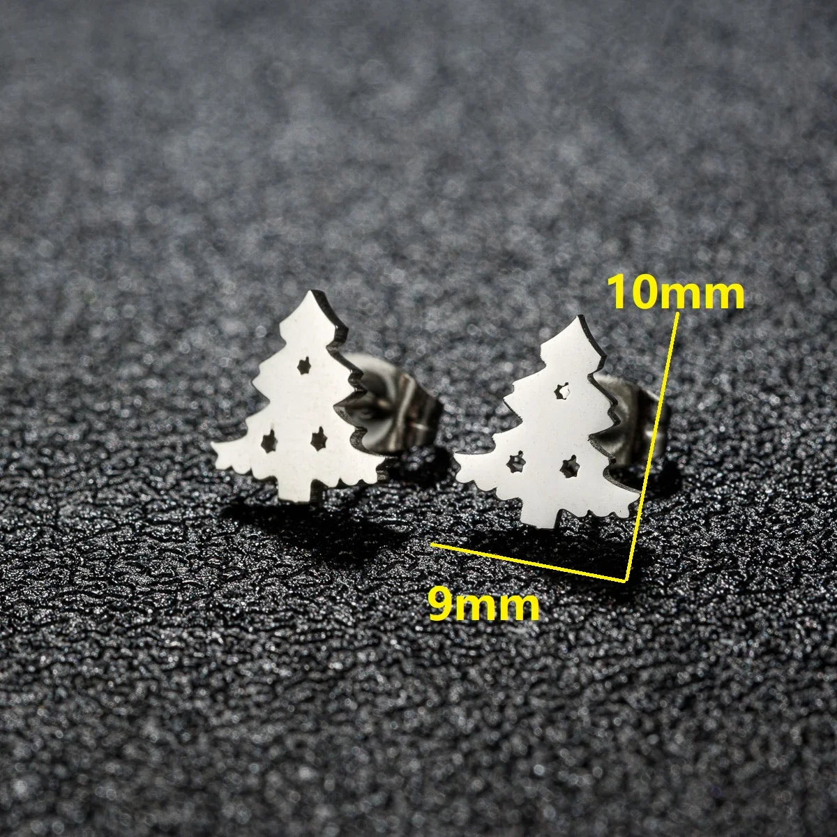 High Quality Stainless Steel Stud Earrings Girl Snowflake Elk Deer Silver Color Tragus Piercing Women'S Earrings Christmas Gifts