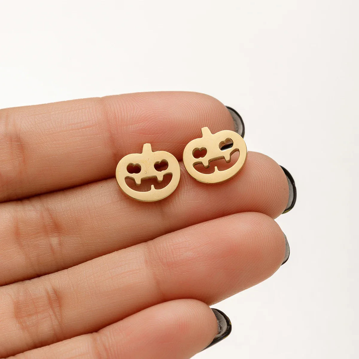 Horror Halloween Bat Spider Trendy Earrings Women 2024 Black Color Stainless Steel Ear Piercing Skull Punk Jewelry Party Gifts