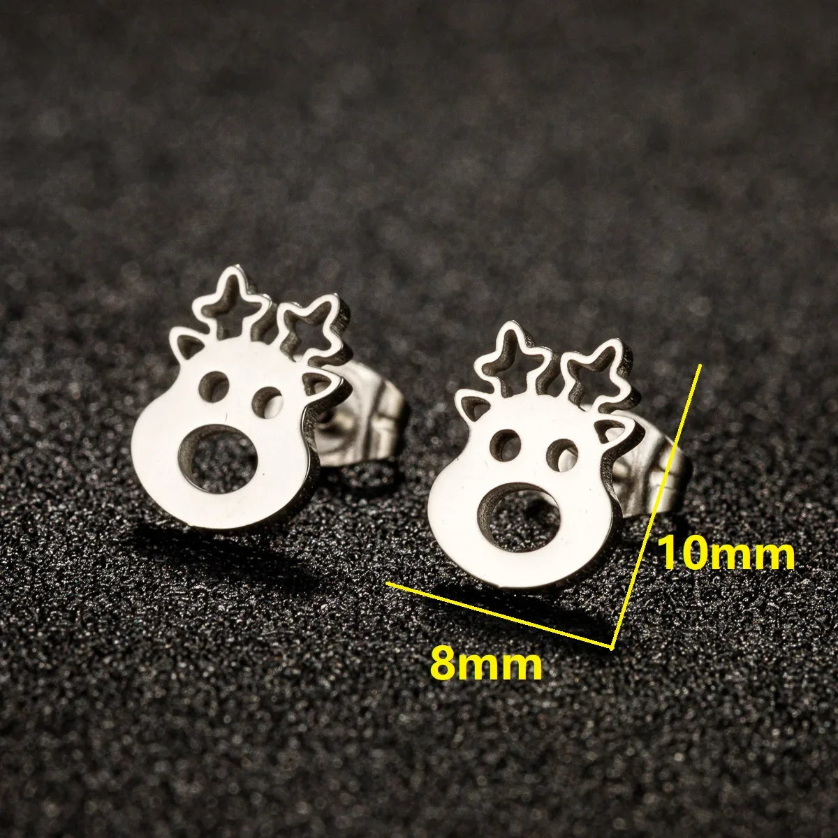 High Quality Stainless Steel Stud Earrings Girl Snowflake Elk Deer Silver Color Tragus Piercing Women'S Earrings Christmas Gifts