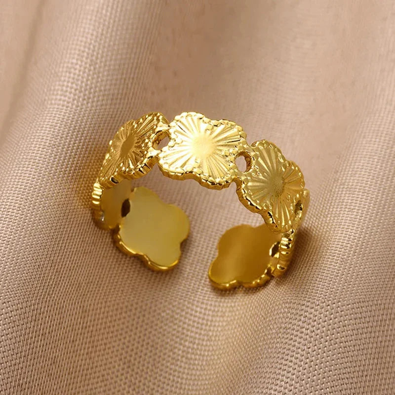 Stainless Steel Flower Rings for Women Gold Color Shell Starfish Multi Layer Hollow Out Ring Fashion Charm Jewelry Wedding Gifts