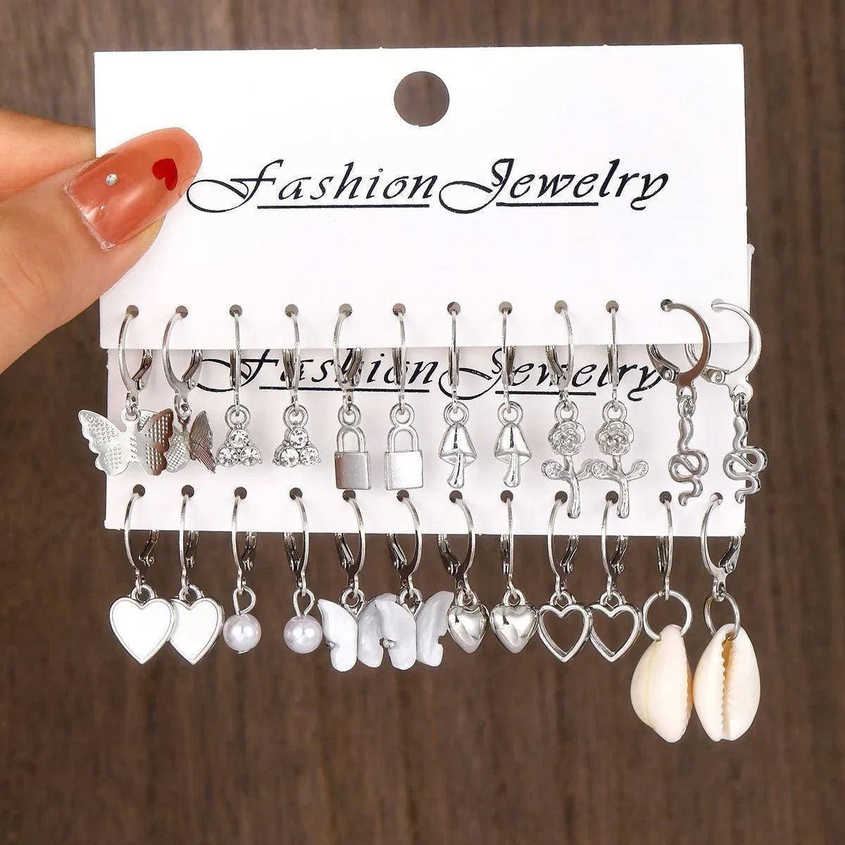 24-Pair Vintage-Inspired Small Hoop Earring Set for Women Elegant Geometric Iron Ear Ornaments for Daily Wear Gifts 2024 Jewelry
