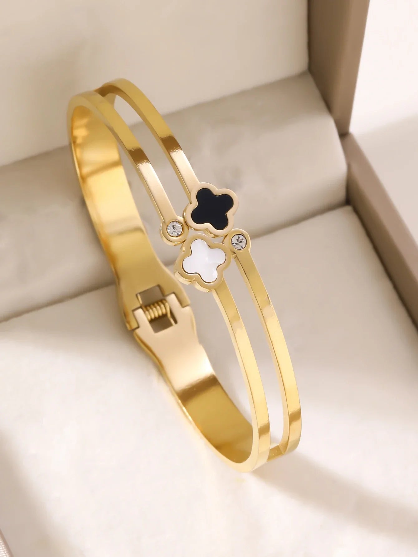 1pieces/set women's wedding jewelry party holiday Valentine's Day gift stainless steel bracelet plated with 18K gold bracelet