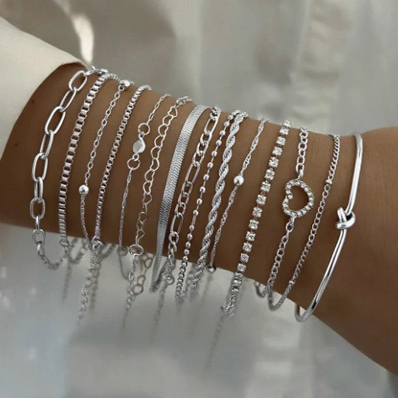Fashion Elegant Heart Zircon Charm Bracelet Sets for Women Vintage Minimalist Multi-Element Twist Chain Metal Bracelets Jewelry