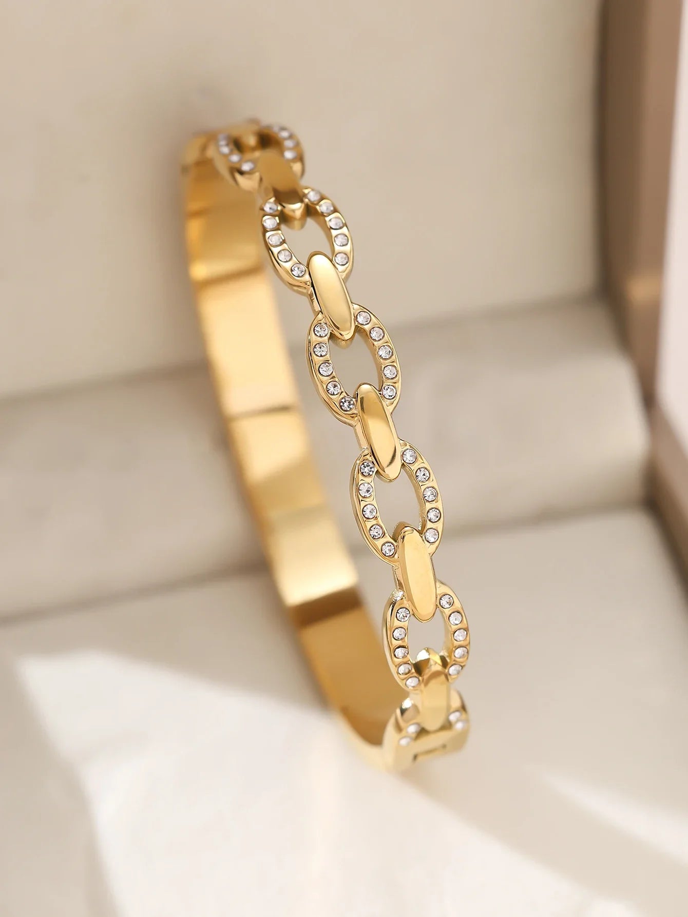 1pieces/set women's wedding jewelry party holiday Valentine's Day gift stainless steel bracelet plated with 18K gold bracelet