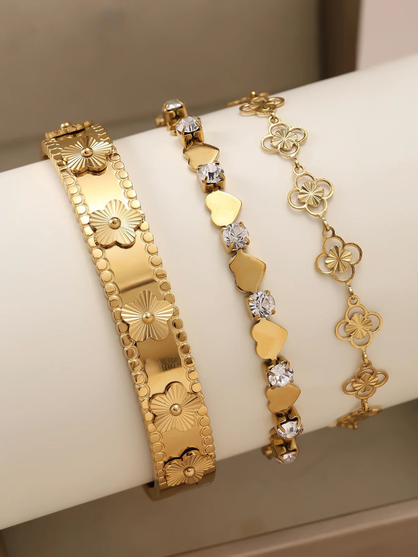 18K gold-plated stainless steel non fading gold bracelet - durable and fashionable jewelry accessory, suitable for holiday gifts