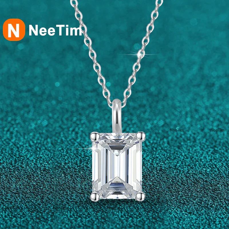 NeeTim 1ct 2ct  3ct 4ct Emerald Cut Moissanite Pendant Necklace for Women S925 Silver with White Gold Plated Necklaces Chain