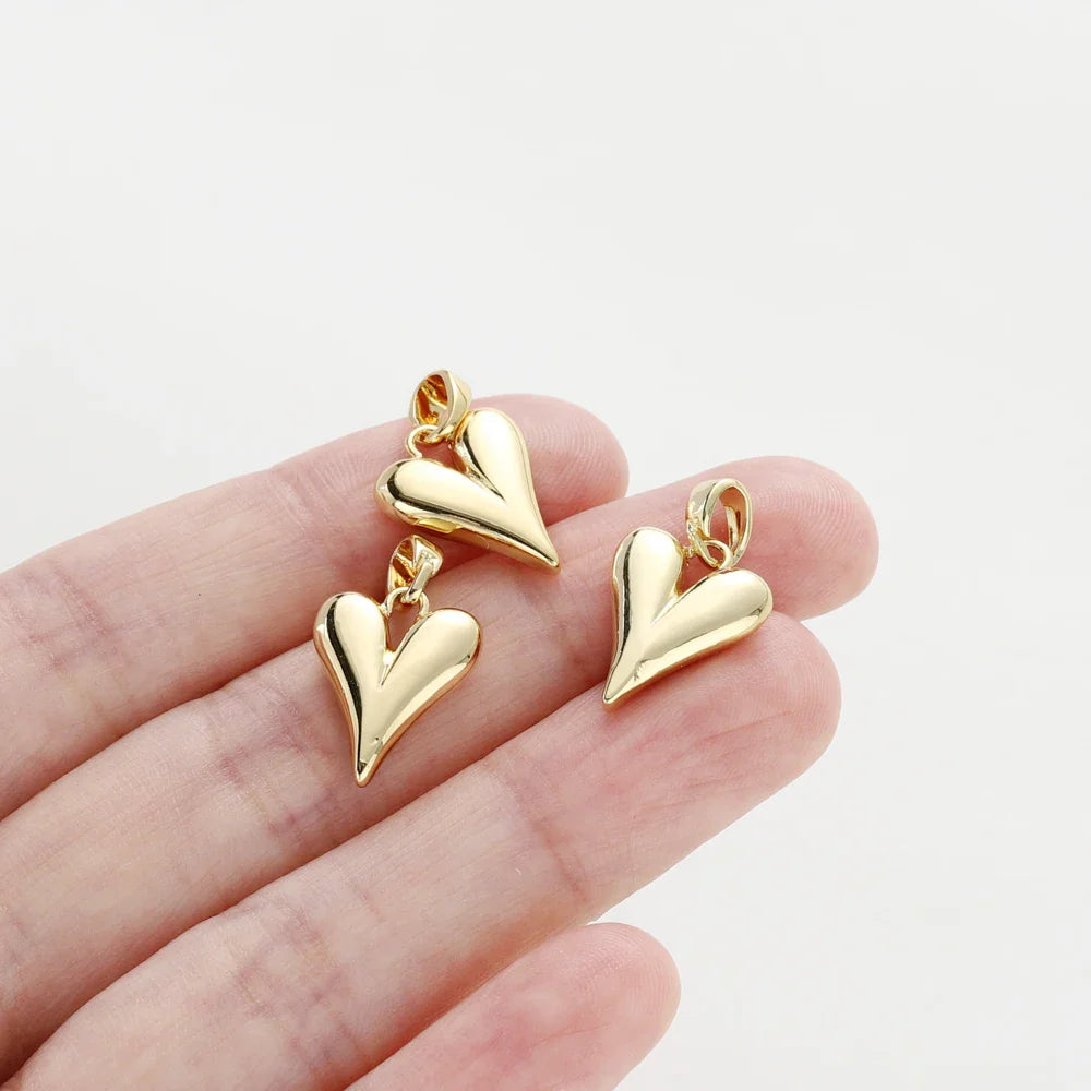 4pcs 18K Gold Plated Small Peach Heart Charms For Jewellery Making DIY Earrings Necklaces Pendant Accessories