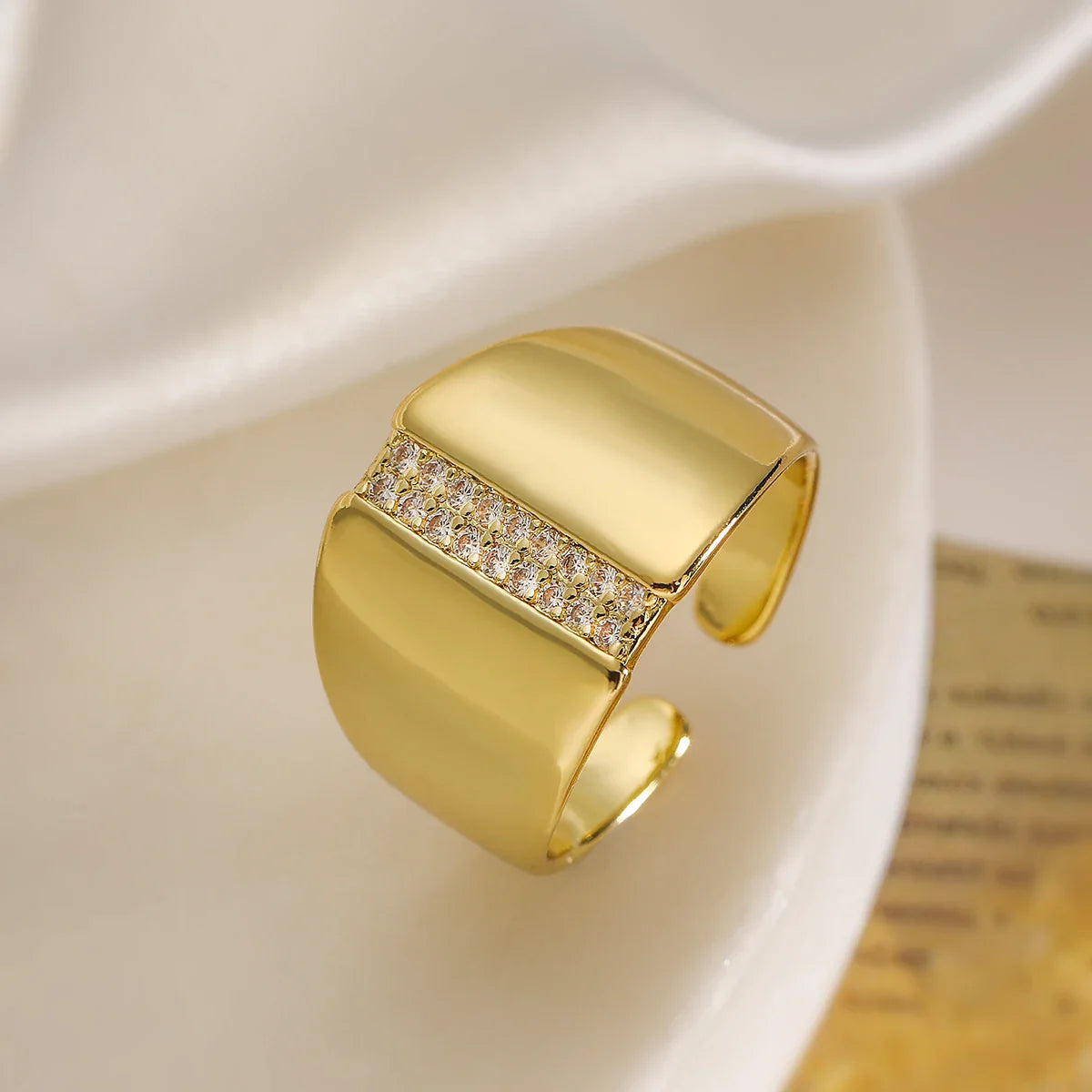 NEWBUY Luxury AAA Cubic Zirconia Inlay Copper Wedding Jewelry Gold Color Statement Geometric Shape Open Design Rings For Women