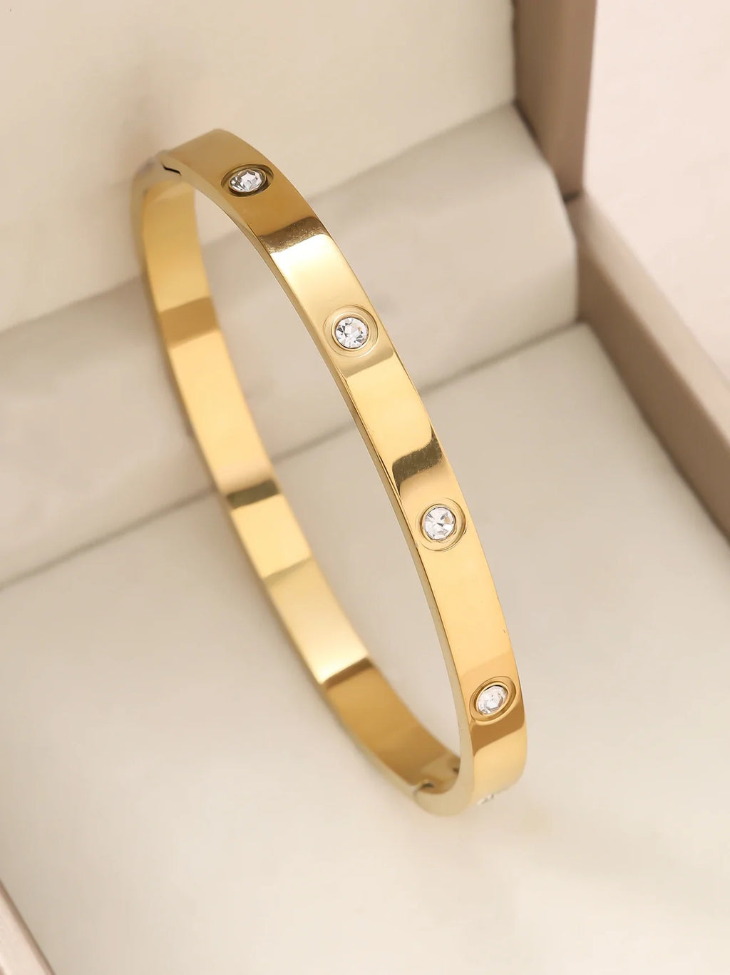 18K gold-plated stainless steel non fading gold bracelet - durable and fashionable jewelry accessory, suitable for holiday gifts
