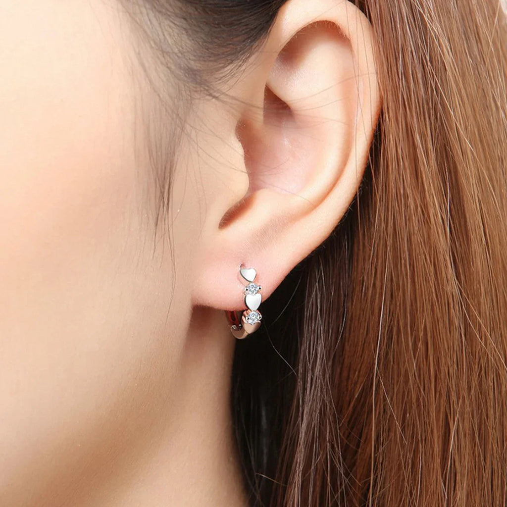 Cute Heart Small Hoop Earrings Women 3 Metal Colors Trendy Girls Ear Circle Earrings Fancy Accessories Statement Jewelry