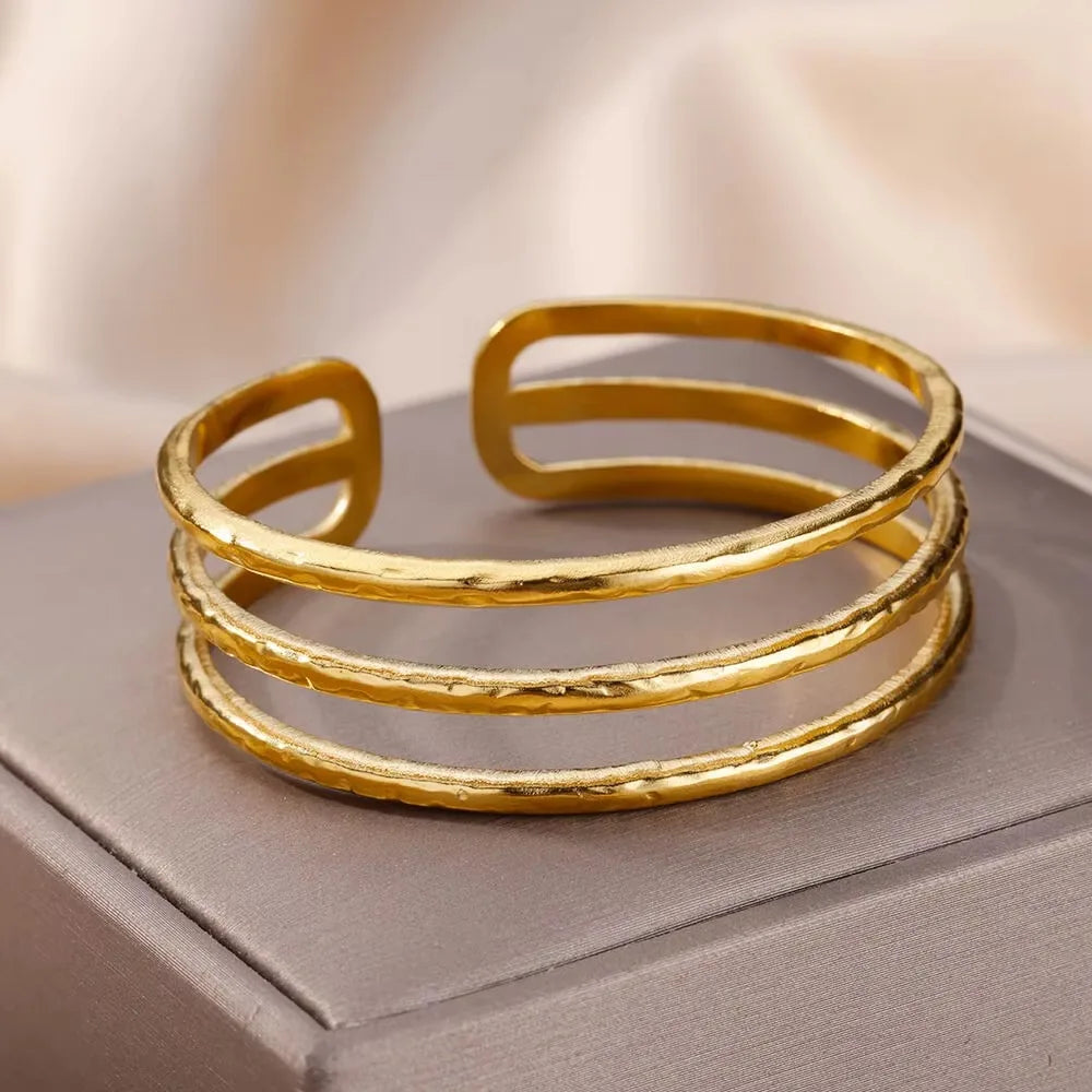 Stainless Steel Snake Bangle Bracelet For Women Vintage Gold Color Aesthetic Charm Bracelet Daily Wear Jewelry Gift mujer