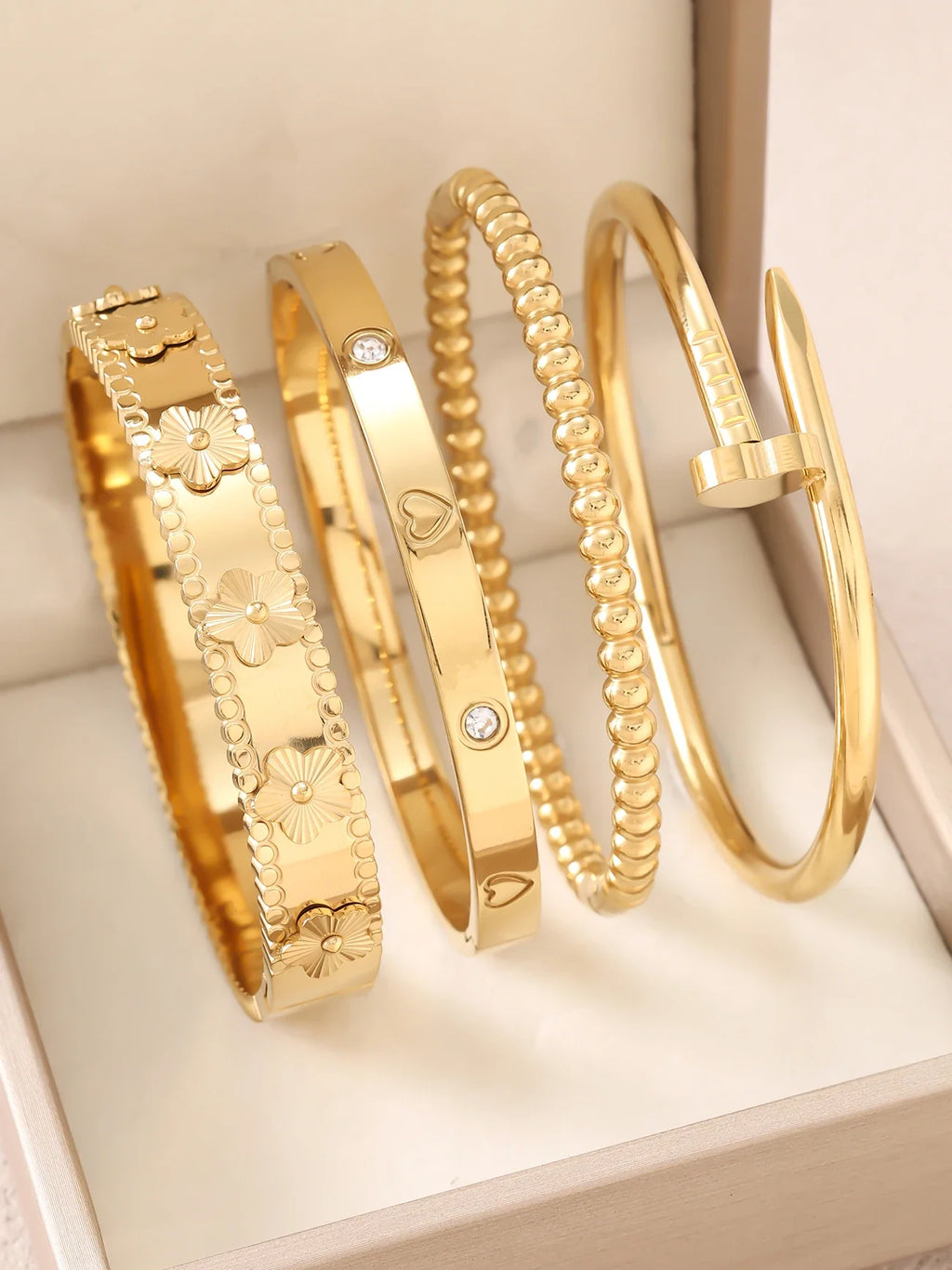 1pieces/set women's wedding jewelry party holiday Valentine's Day gift stainless steel bracelet plated with 18K gold bracelet